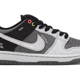 Nike SB Dunk Low Vx1000