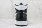 Jordan 1 Mid Panda