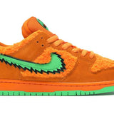 Nike SB Dunk Low Grateful Dead Bears Orange