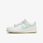 Nike Dunk Low Pastel Paisley