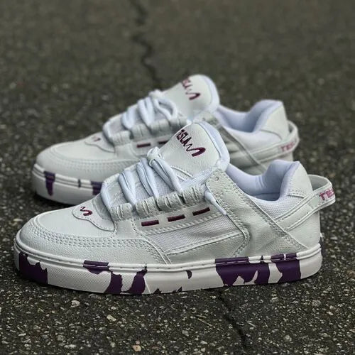 Tesla Coil White Purple Mesclado